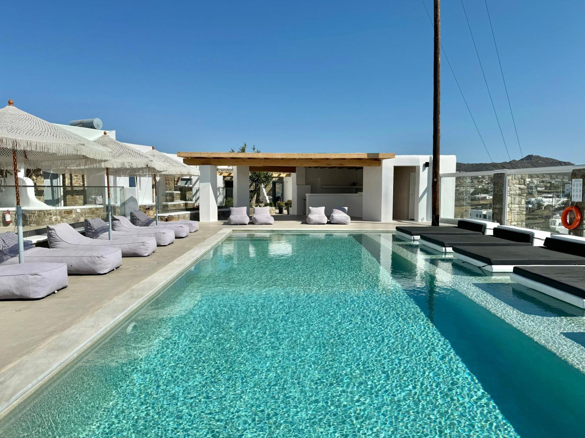 Crystal Suites Mykonos Town Bagian luar foto
