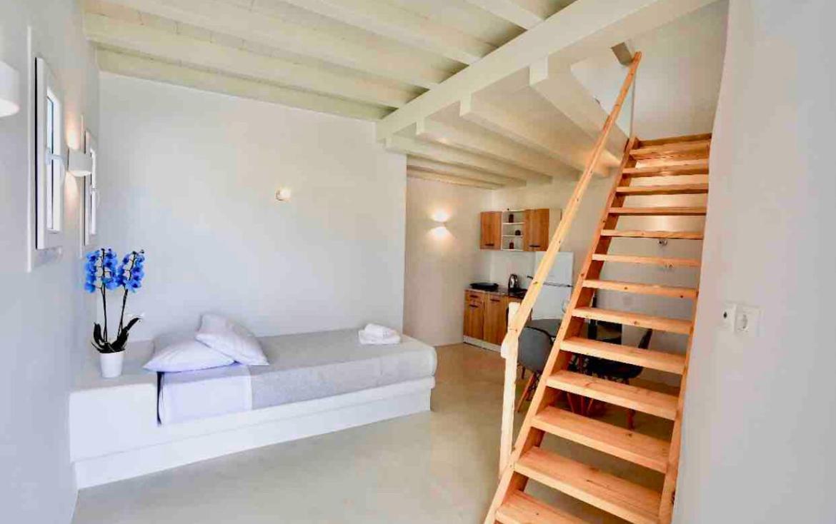 Crystal Suites Mykonos Town Bagian luar foto